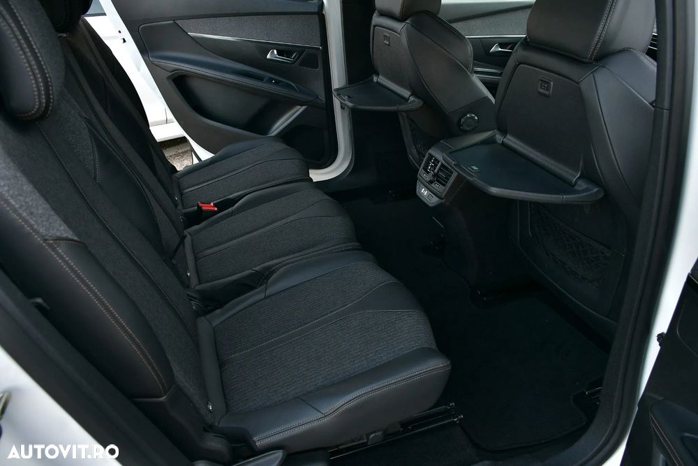 Peugeot 5008 1.6 BlueHDI EAT6 GT-Line - 15