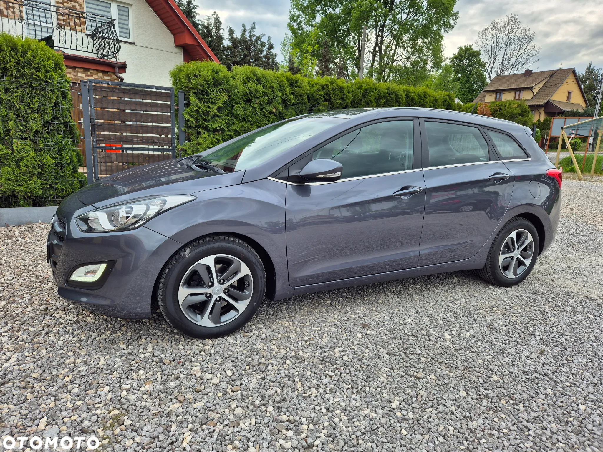 Hyundai i30 blue Kombi 1.4 Classic Navigation - 16