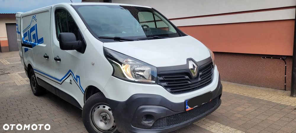 Renault Trafic - 1