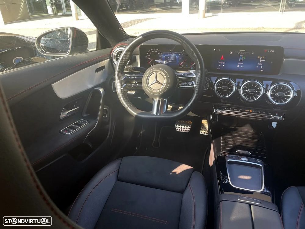 Mercedes-Benz CLA 180 d 8G-DCT AMG Line Advanced Plus - 3