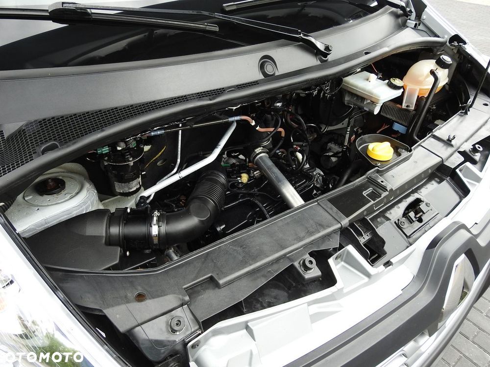 Renault MASTER PLANDEKA 10 PALET WEBASTO TEMPOMAT KLIMATYZACJA  170KM - 24