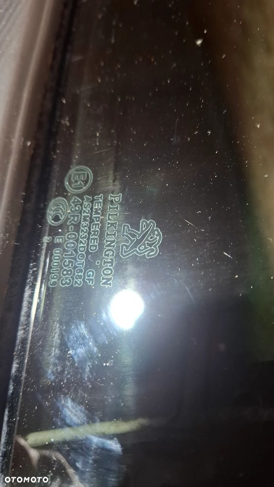 Drzwi TYŁ PRAWE KOMPLETNE PEUGEOT 208 13/19 - 9