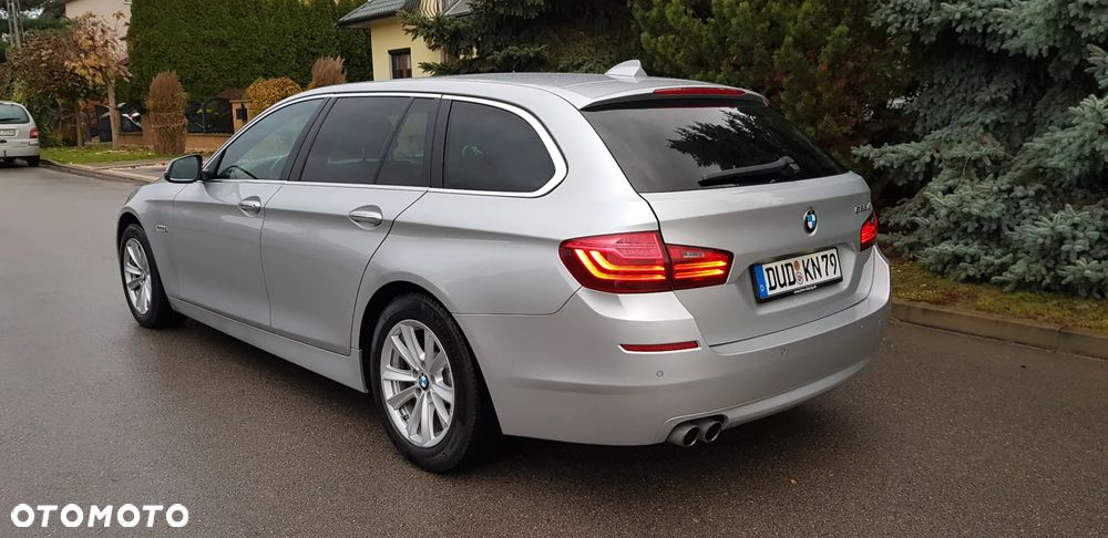 BMW Seria 5 525d Touring Sport-Aut - 7