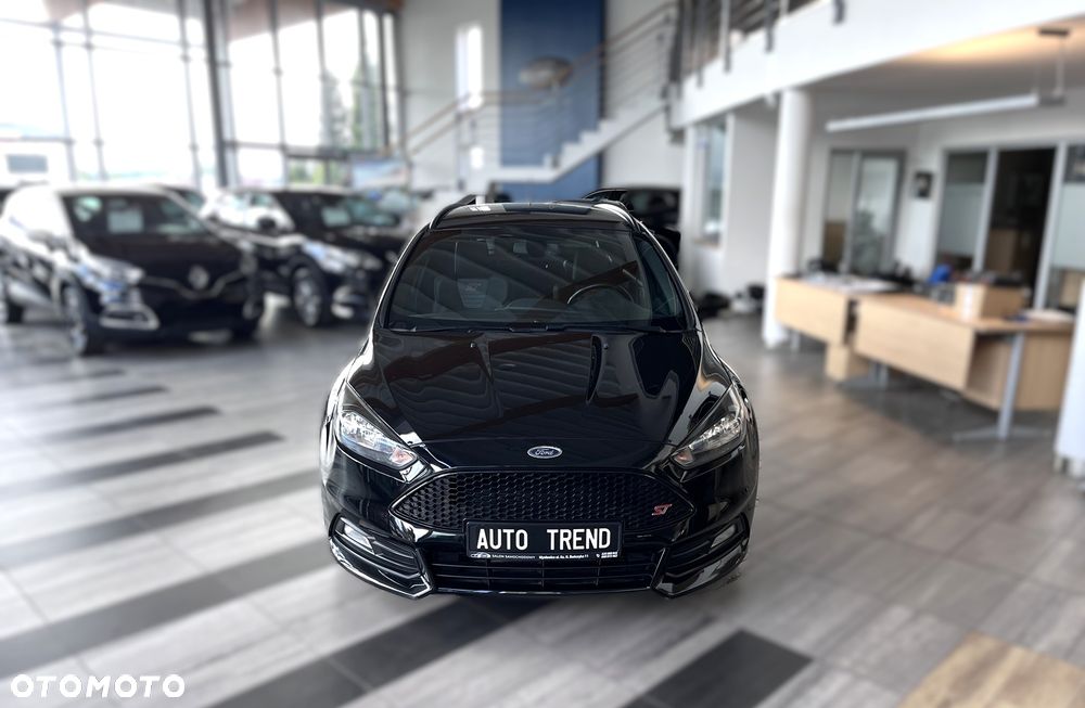 Ford Focus ST - 3