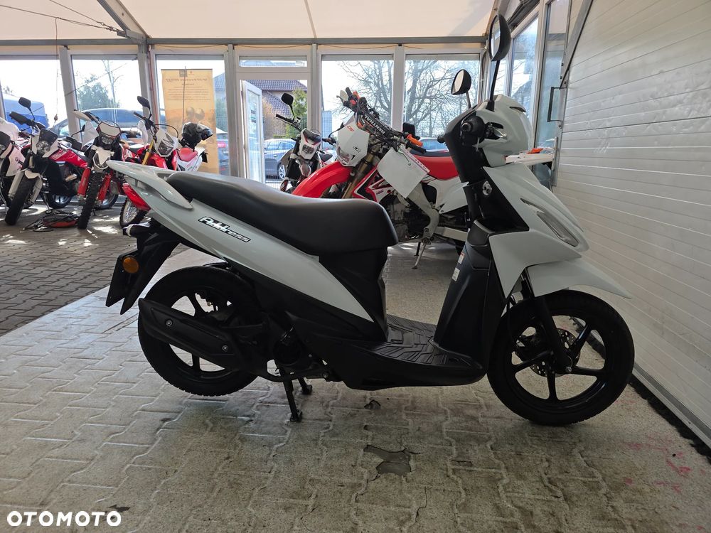 Suzuki Address - 24