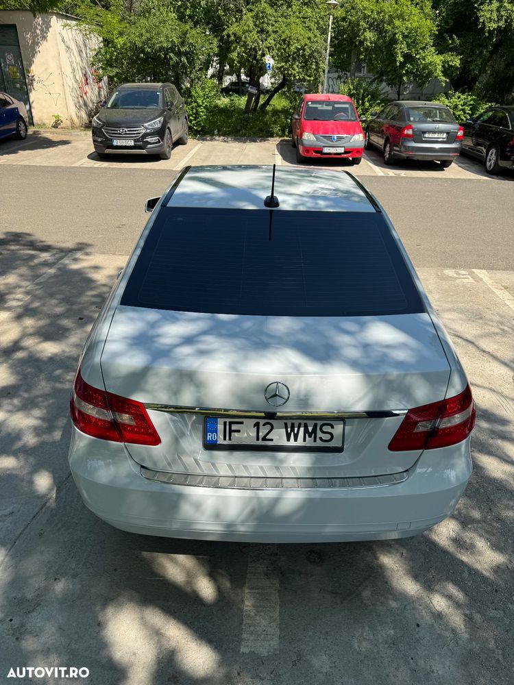 Mercedes-Benz E 200 CDI DPF BlueEFFICIENCY 7G-TRONIC - 5