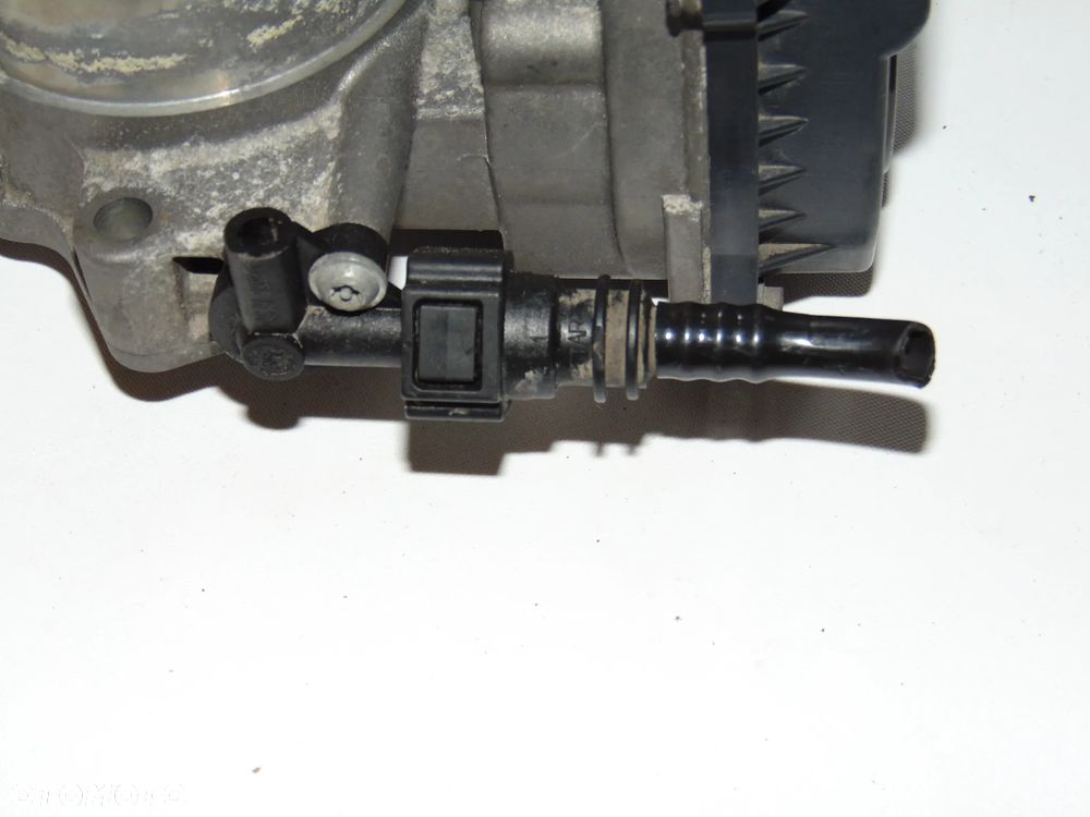 ORYGINAŁ przepustnica 9652682880 Citroen C4 C5 C8 Peugeot 206 307 407 807 Fiat Ulysse Lancia Phedra benzyna 1.8 2.0 - 16