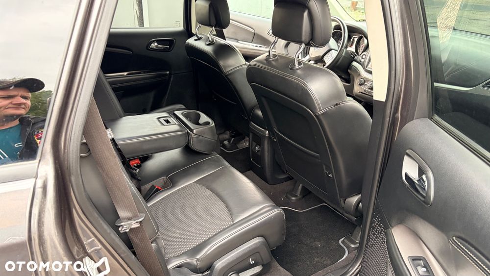 Dodge Journey - 12