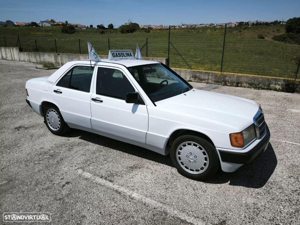 Mercedes-Benz W201 (1982-1993) 190 E 1.8 - 14