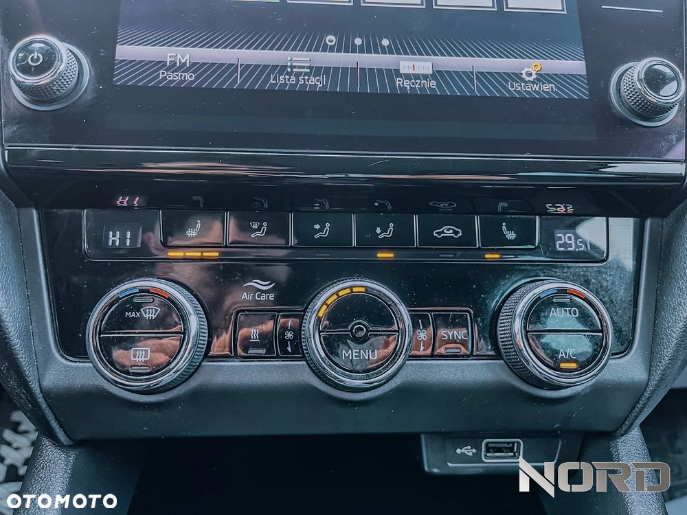 Skoda Octavia 2.0 TDI 4x4 DSG Style - 18