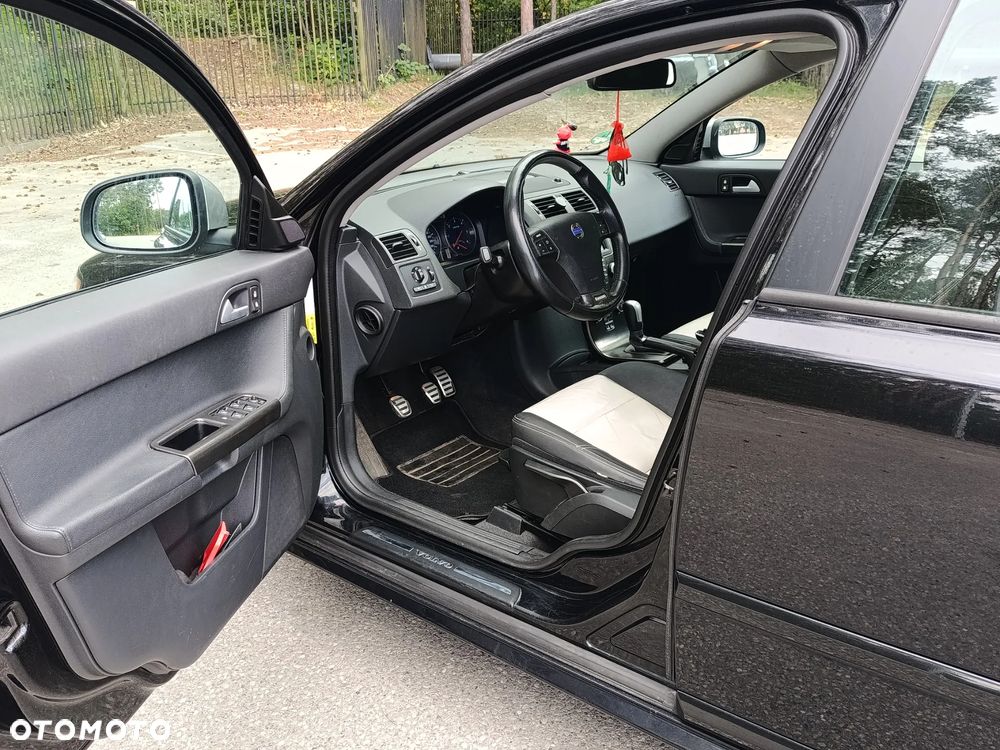 Volvo V50 D5 R-Design Kinetic - 21