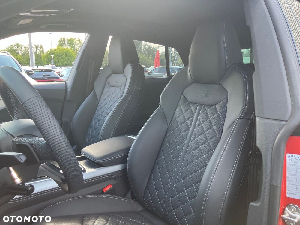 Audi SQ8 - 17