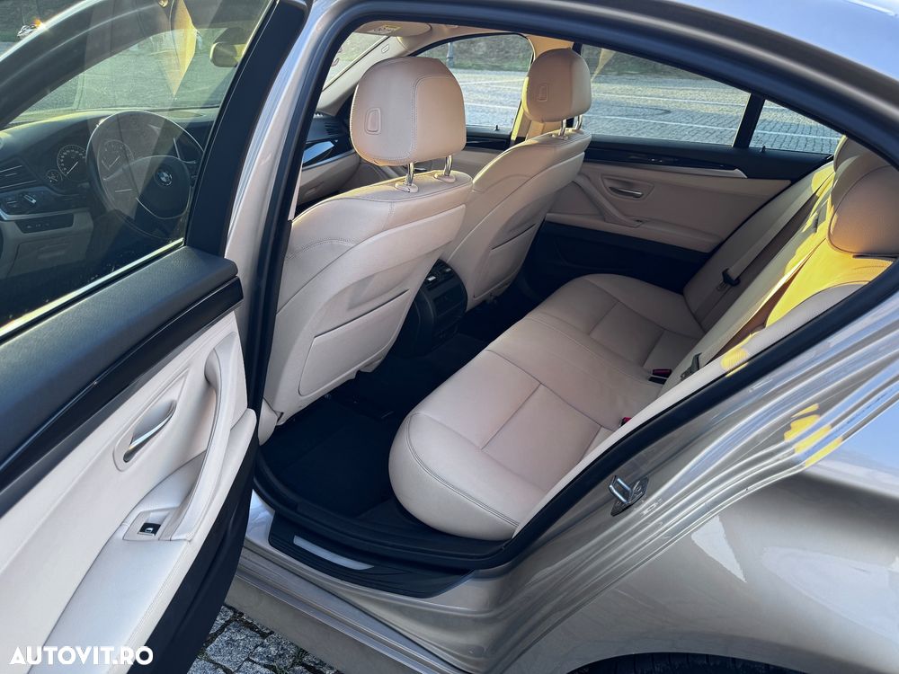 BMW Seria 5 520d xDrive Aut. - 10