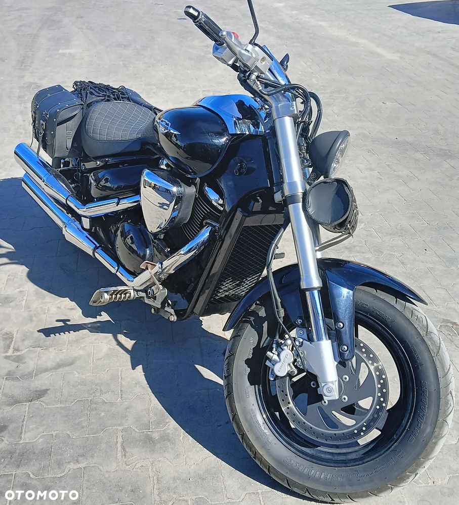 Suzuki Intruder - 5