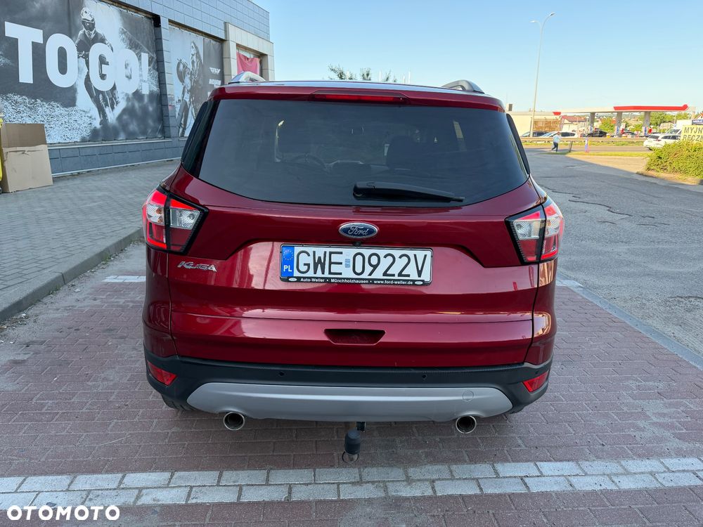 Ford Kuga 1.5 EcoBoost 2x4 Titanium - 17