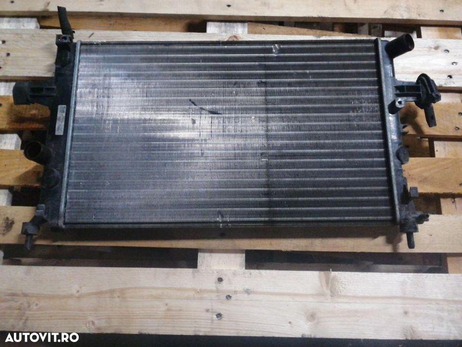 Radiator răcire apa Opel astra h 1.6 16 v cod motor z16xep - 2