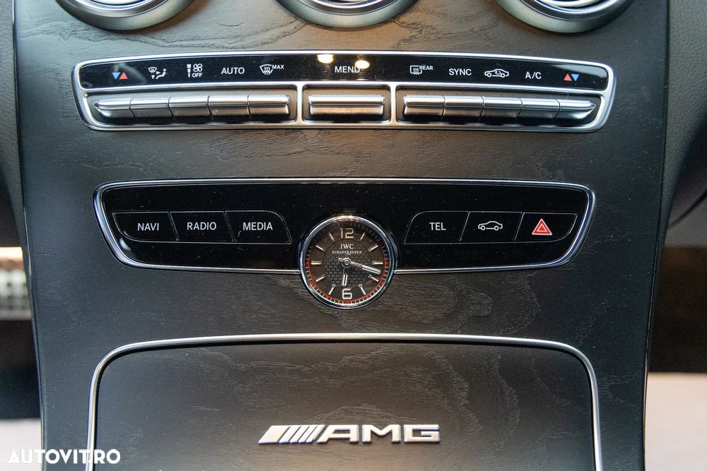 Mercedes-Benz C 63 AMG - 22