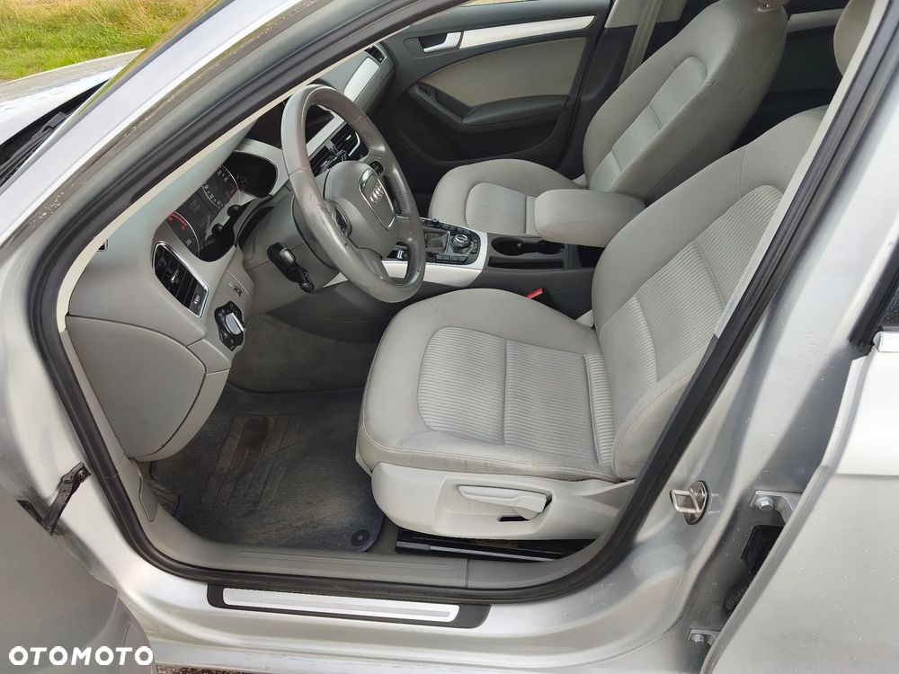 Audi A4 Avant 2.0 TDI e DPF Ambiente - 13