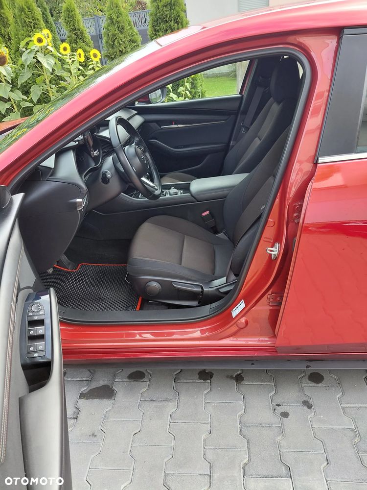 Mazda 3 - 4