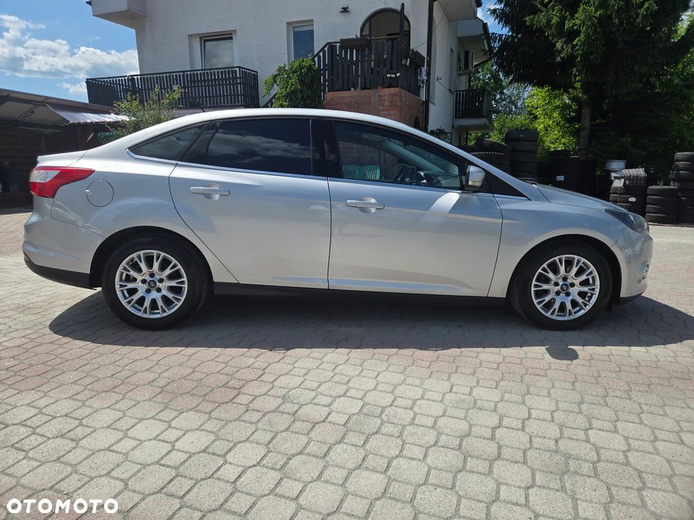 Ford Focus 1.6 EcoBoost Start-Stopp-System Titanium - 4