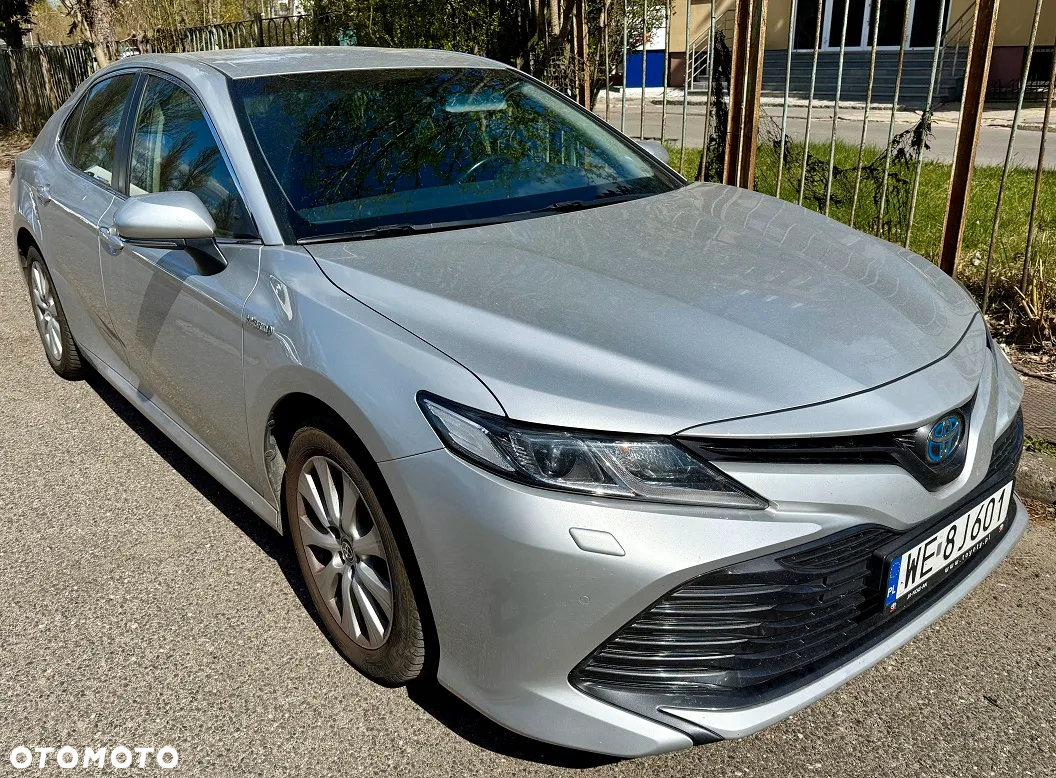 Toyota Camry 2.5 Hybrid Comfort CVT - 5