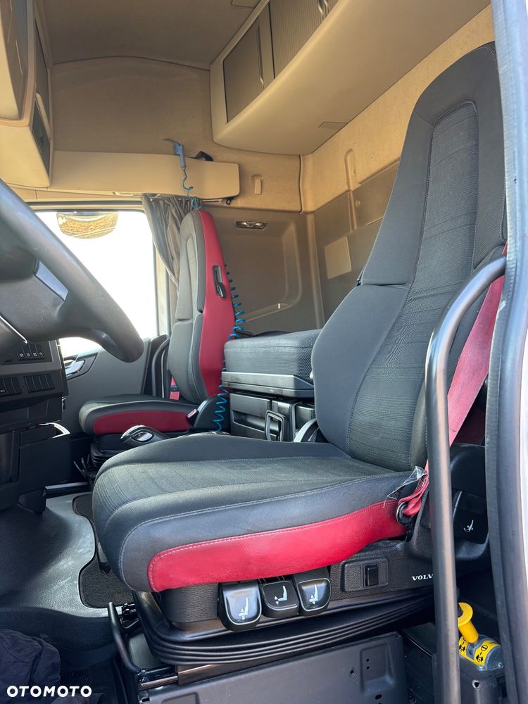 Volvo Volvo FH500 EURO 6/ 6 poduszek/Alufelgi/hydraulika/Lodówka/Super stan - 27