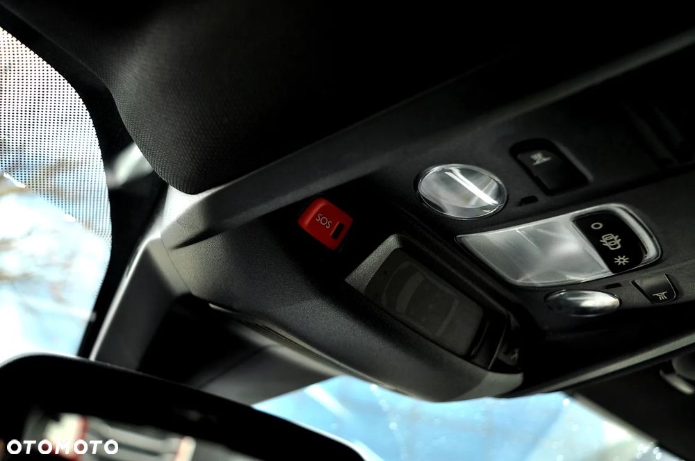 Peugeot 3008 1.2 PureTech GT S&S - 39