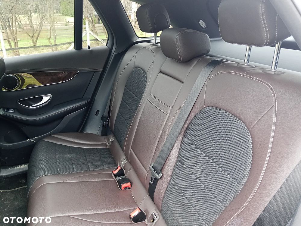 Mercedes-Benz GLC - 17