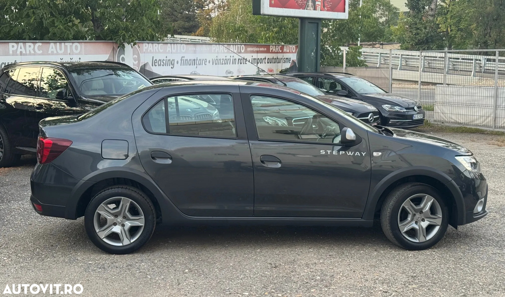 Dacia Logan Stepway 0.9 TCe - 3