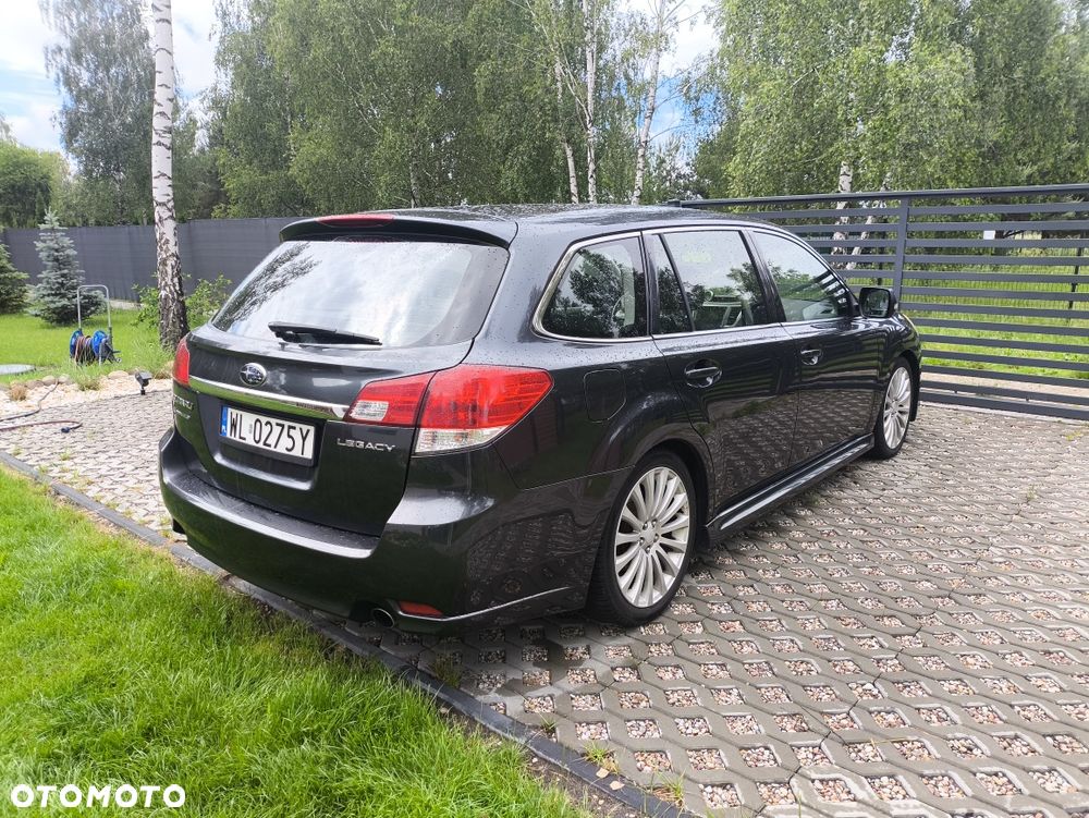 Subaru Legacy - 4