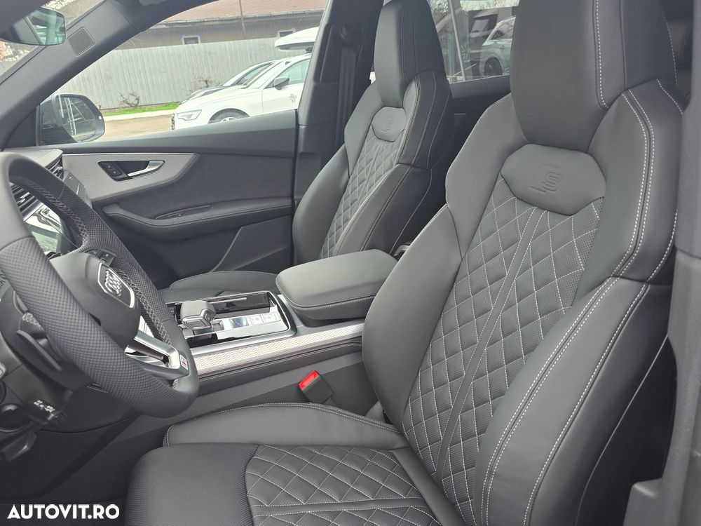 Audi Q8 55 TFSI e quattro Tiptronic PHEV - 14