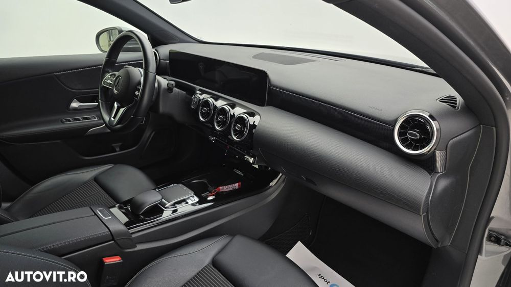 Mercedes-Benz A - 20
