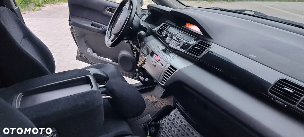 Honda FR-V 1.7 Comfort - 12