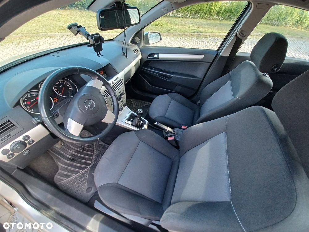 Opel Astra 1.8 Selection - 21