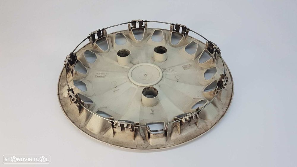 TAPACUBOS FORD TRANSIT CUSTOM KASTEN 270 L1 - 2