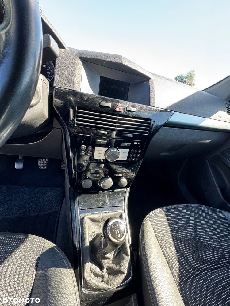 Opel Astra III 1.9 CDTI Enjoy - 18