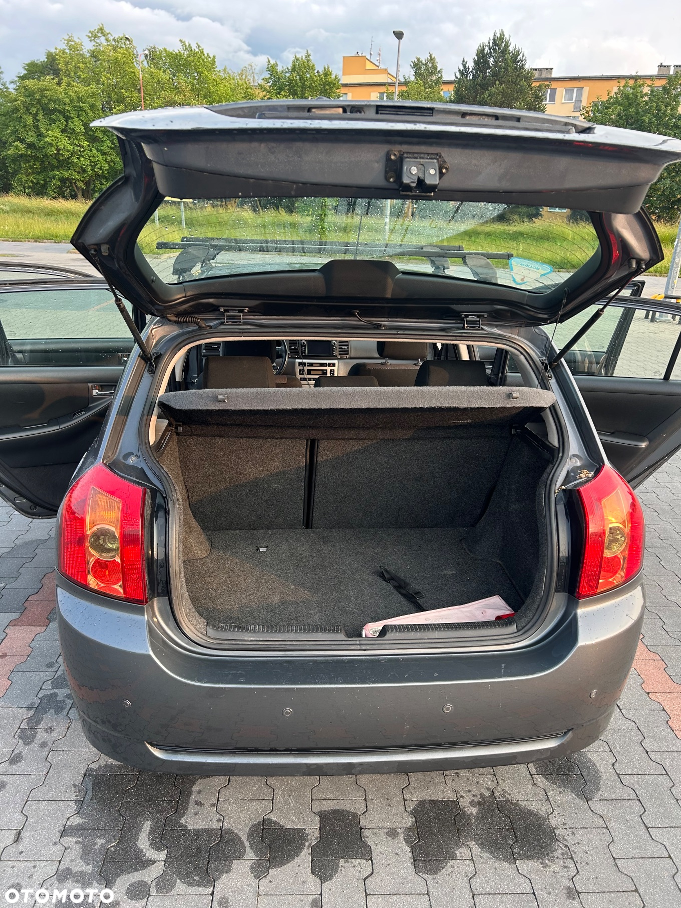 Toyota Corolla 1.6 VVT-i Sol - 12