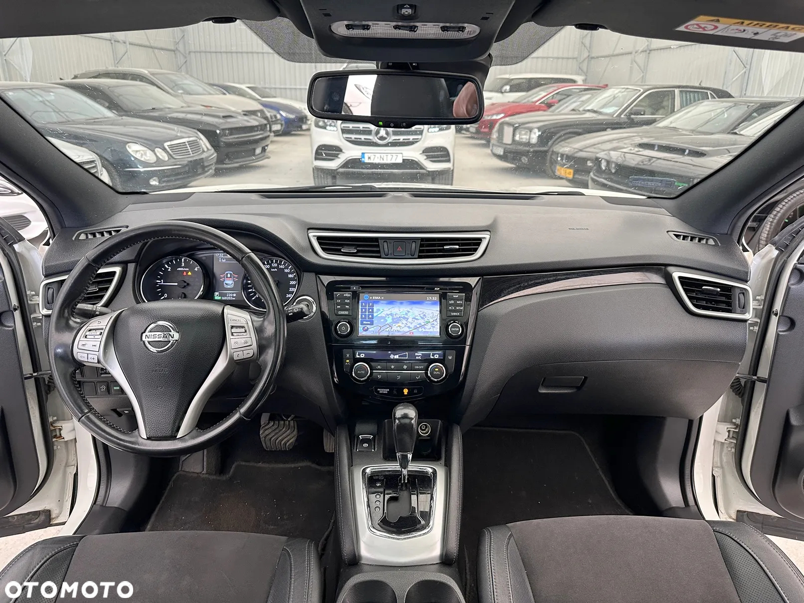 Nissan Qashqai 1.6 DCi N-Connecta Xtronic EU6 - 6