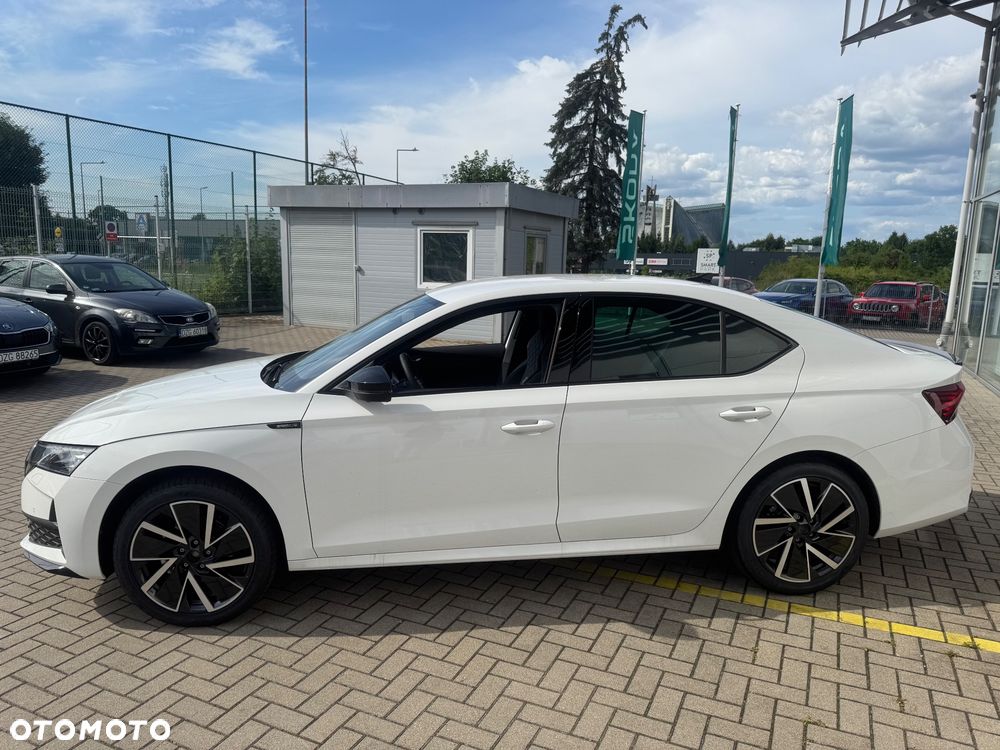 Skoda Octavia 2.0 TDI Sportline DSG - 3