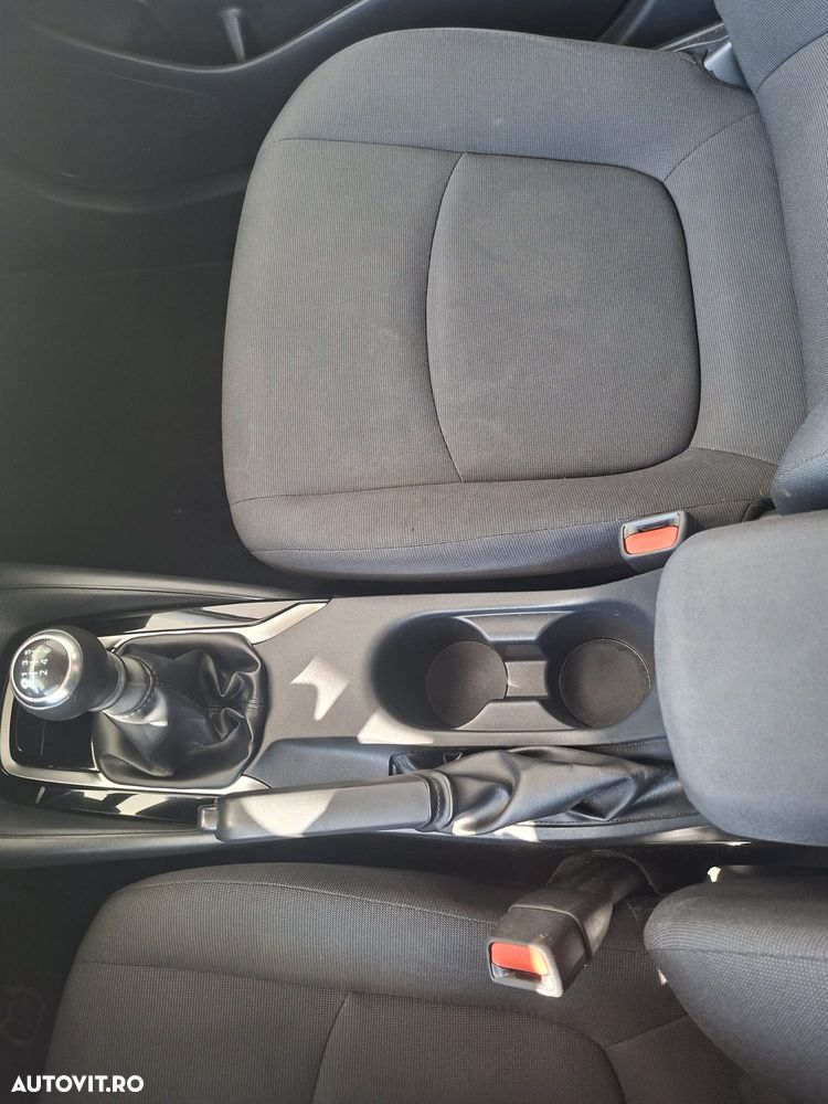 Toyota Corolla Sedan 1.5 TNGA MT Eco - 19