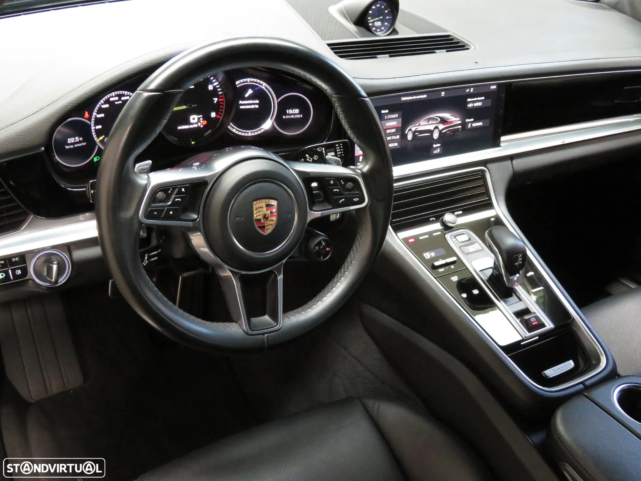 Porsche Panamera 4 E-Hybrid - 14