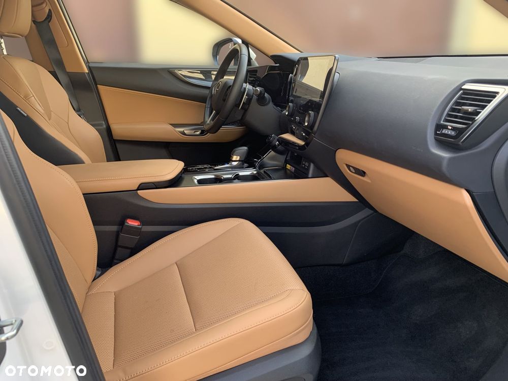 Lexus NX 350h Prestige AWD - 19