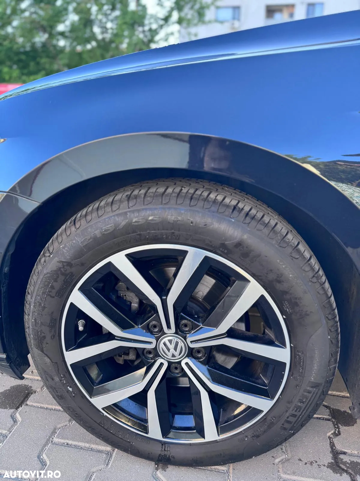 Volkswagen Passat 1.6 TDI Comfortline - 3