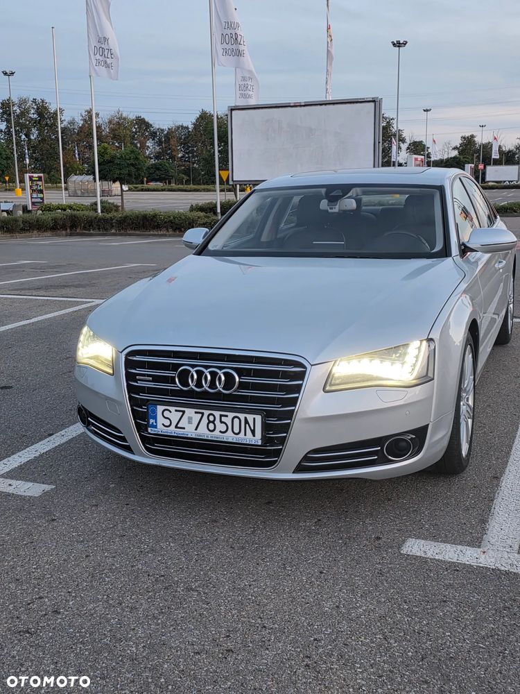 Audi A8 - 2