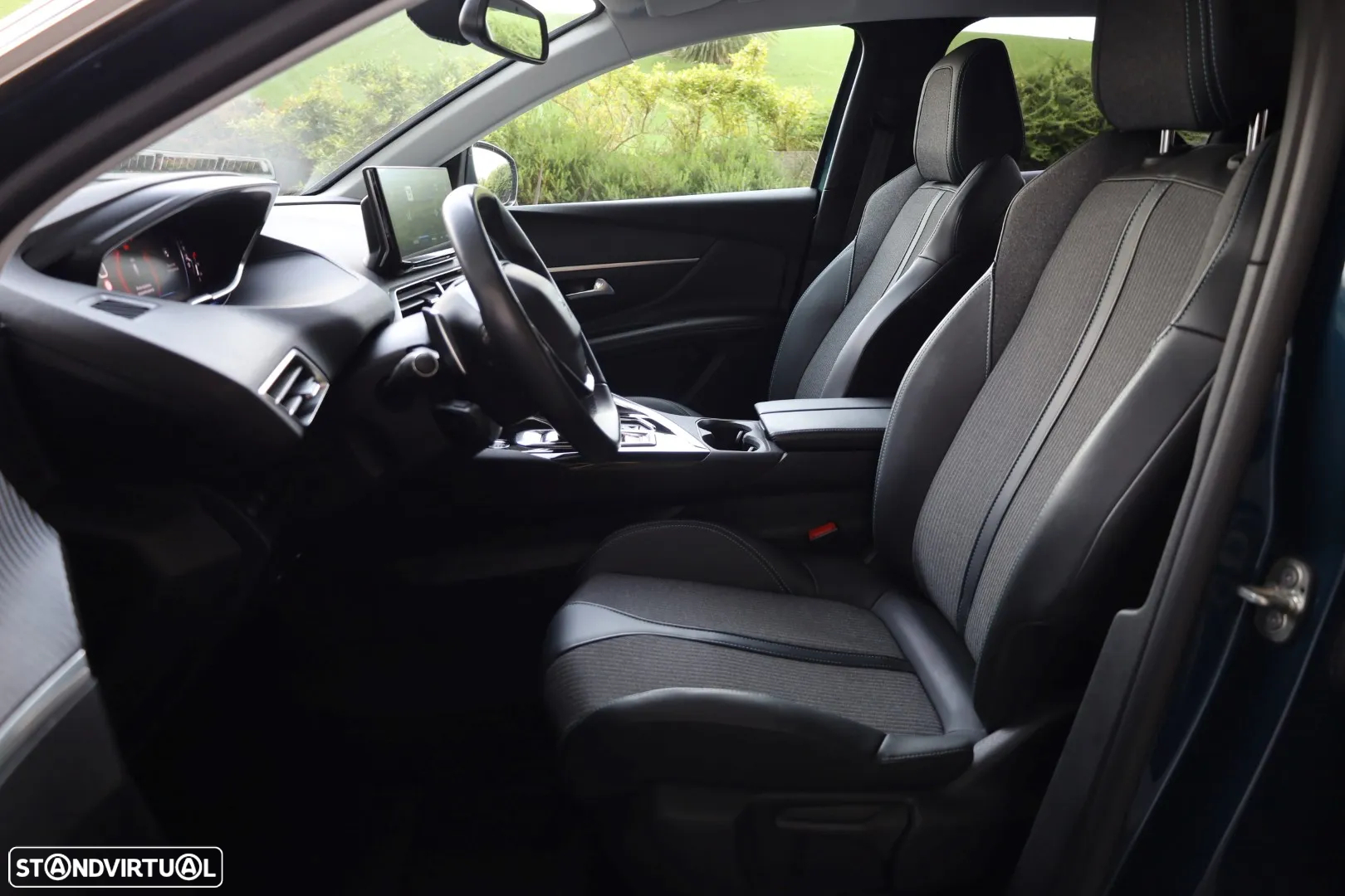 Peugeot 3008 1.2 PureTech Allure EAT8 - 38