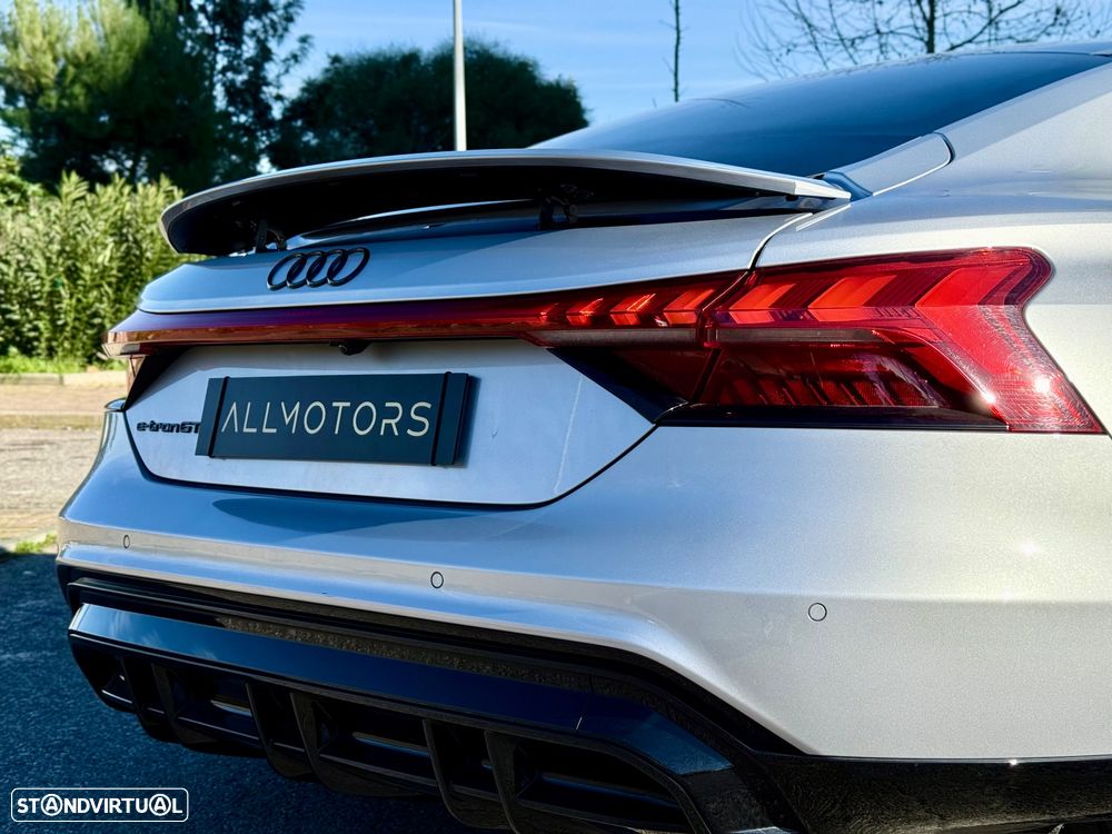 Audi e-tron GT quattro - 10