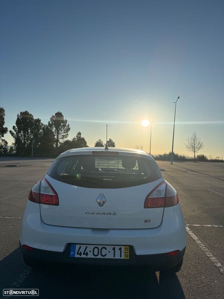 Renault Mégane 1.5 dCi Confort - 4