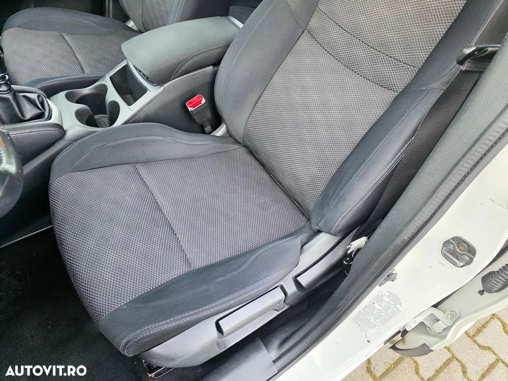 Nissan Qashqai 1.5 DCI N-Connecta - 13