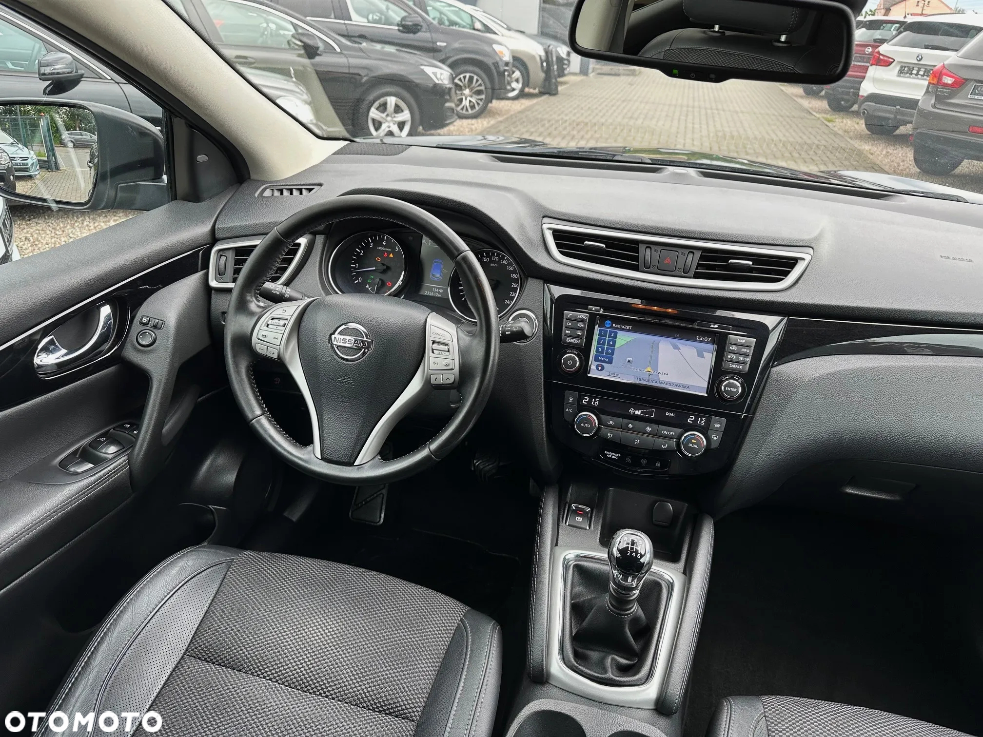 Nissan Qashqai 1.6 DIG-T Tekna+ - 12