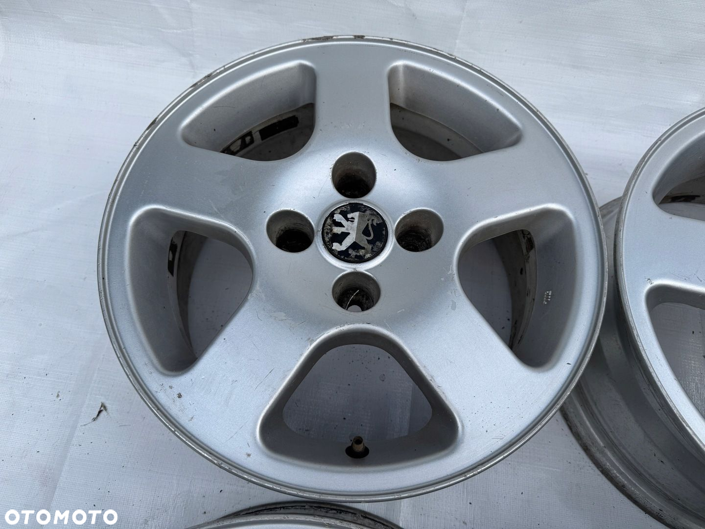 Felgi Peugeot Citroen 15" 6J ET18 673 - 3